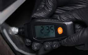 فشار سنج باد لاستیک خودرو یووکسا مدل YW-732