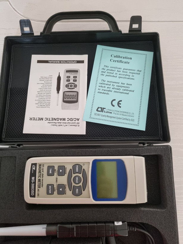 دستگاه سنجش میدان مغناطیسی یا گوس متر یا آهن رباسنج لوترون تایوان مدل MG-3003SD