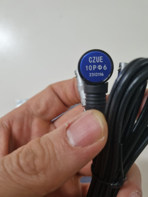 پراب حرفه ای ضخامت سنج التراسونیک برند CZUE فرکانس 10 مگاهرتز و قطر 6 میلیمتر